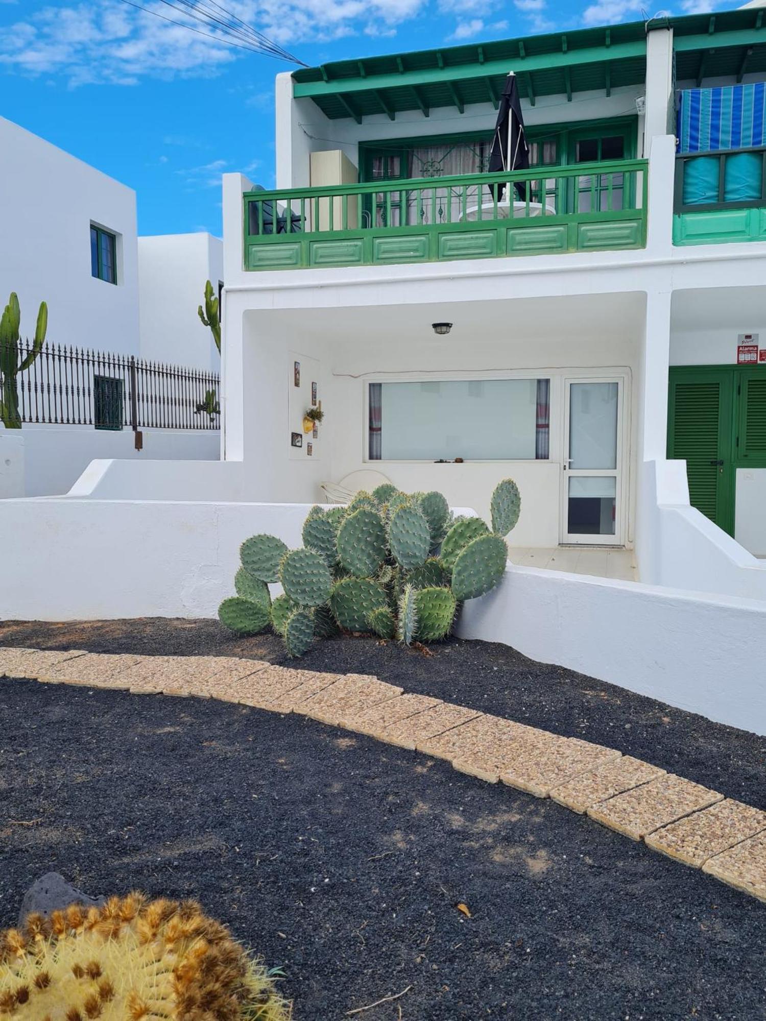 Gueldera Apartments Puerto del Carmen  Exterior photo